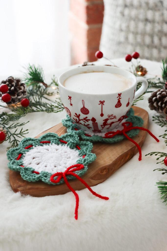 crochet wreath coaster