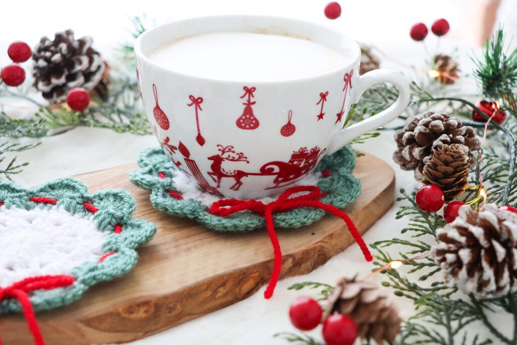 crochet wreath coaster