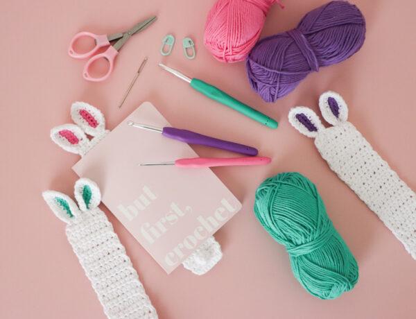 crochet bunny bookmark